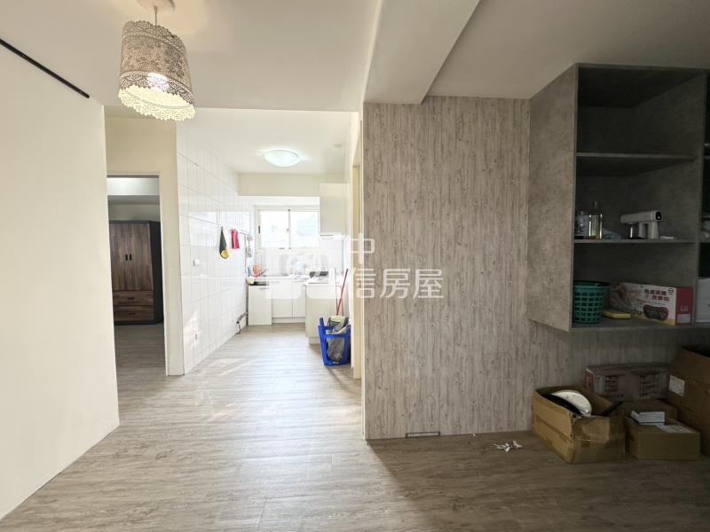 台中一中商圈電梯4房房屋室內格局與周邊環境