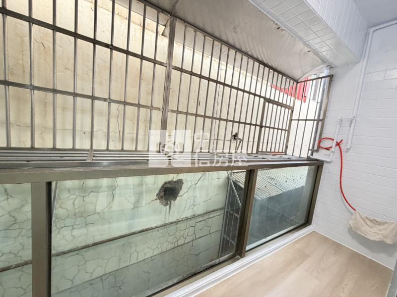 慈文國中旁3房房屋室內格局與周邊環境