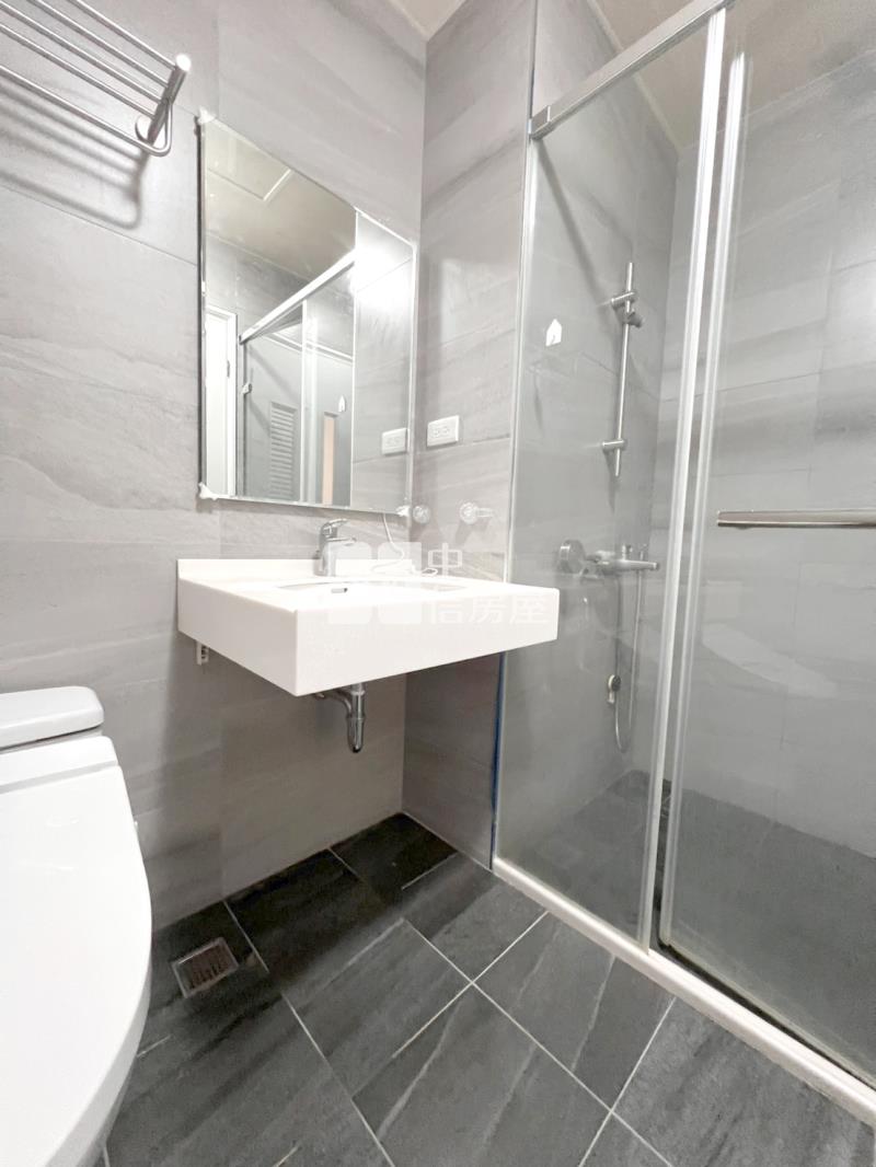 【新世紀】楊梅火車站泓典金鑽兩房車房屋室內格局與周邊環境