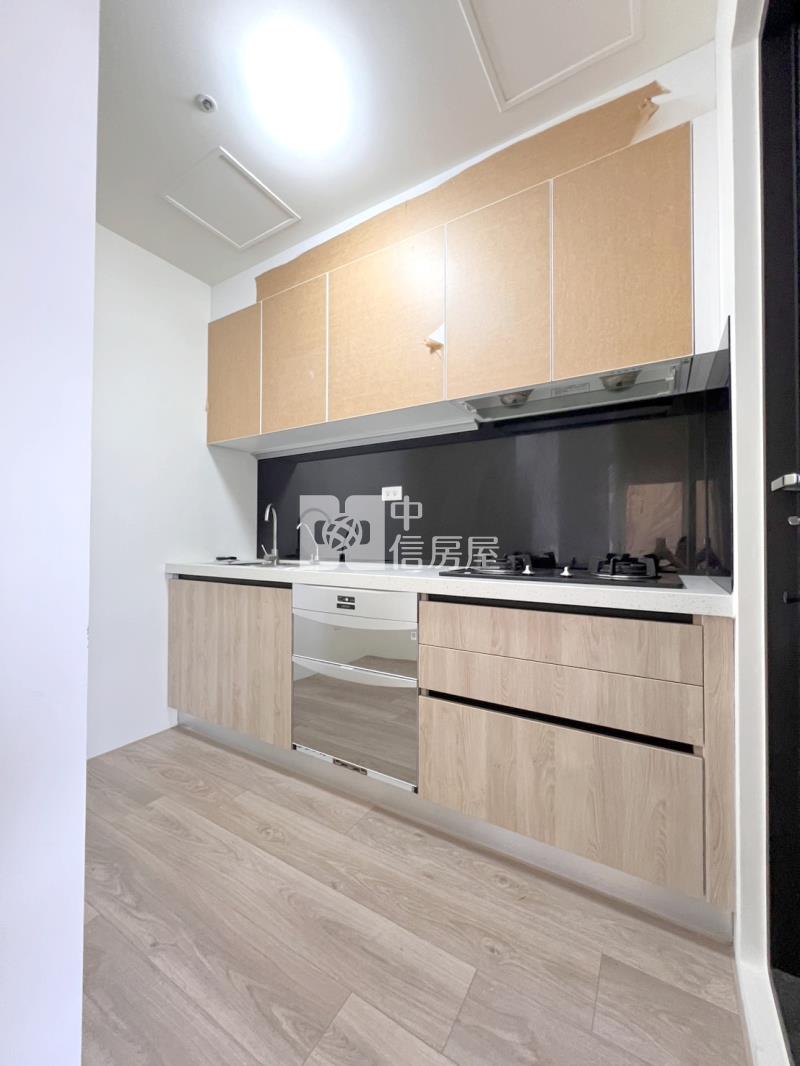 【新世紀】楊梅火車站泓典金鑽兩房車房屋室內格局與周邊環境