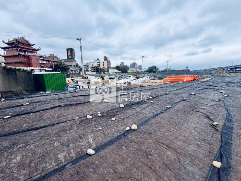 富美重劃區絕版百坪地房屋室內格局與周邊環境