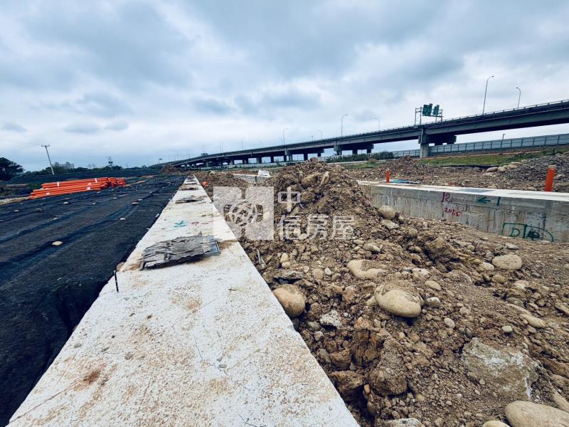 富美重劃區絕版百坪地房屋室內格局與周邊環境