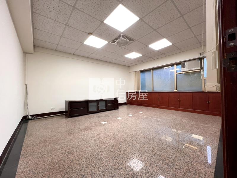 【新世紀】A22億林京都大坪數辦公室房屋室內格局與周邊環境