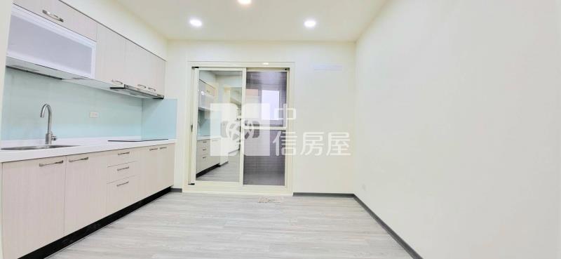 【新世紀】中壢勳章新整景觀戶二房雙車房屋室內格局與周邊環境