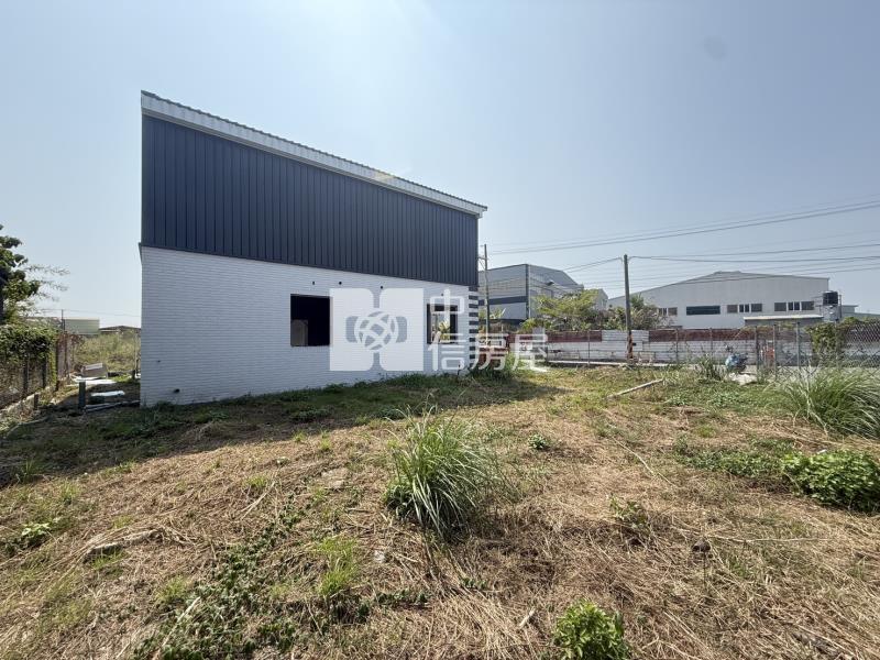 仁德虎山合法全新農機具室房屋室內格局與周邊環境