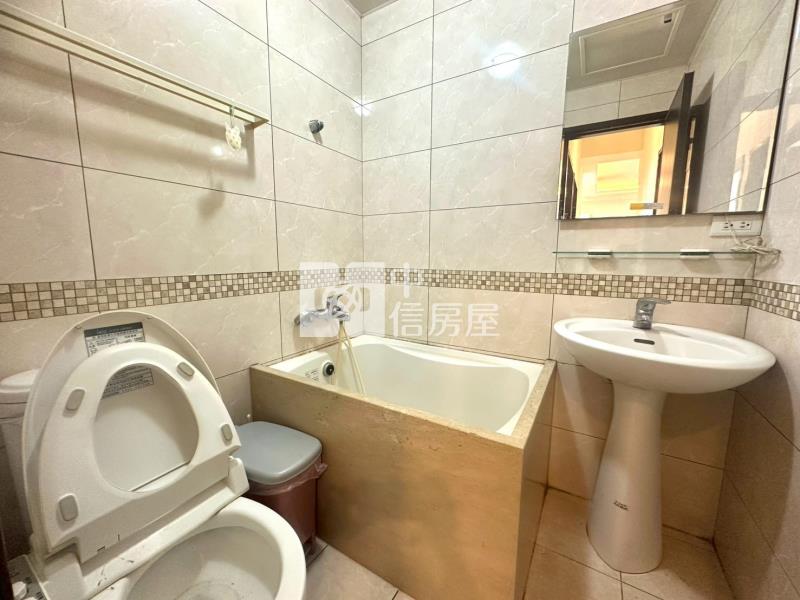 【神馬】【稀有低總價】【忠福商圈】【電梯三房車】房屋室內格局與周邊環境