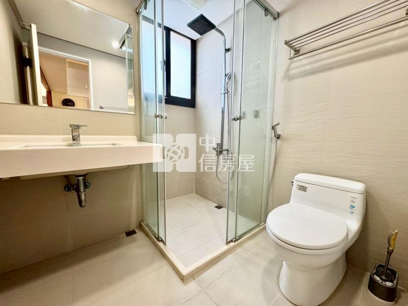 文華硯精裝三改二平車房屋室內格局與周邊環境