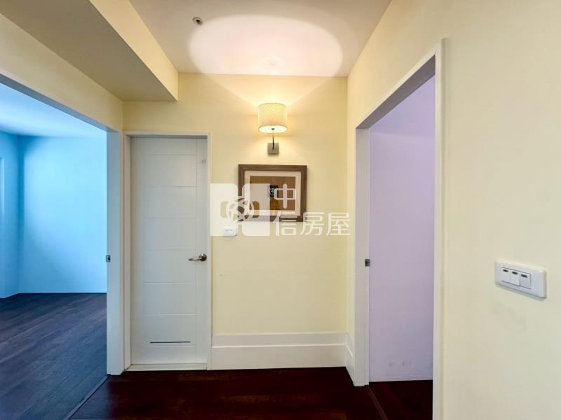 文華硯精裝三改二平車房屋室內格局與周邊環境