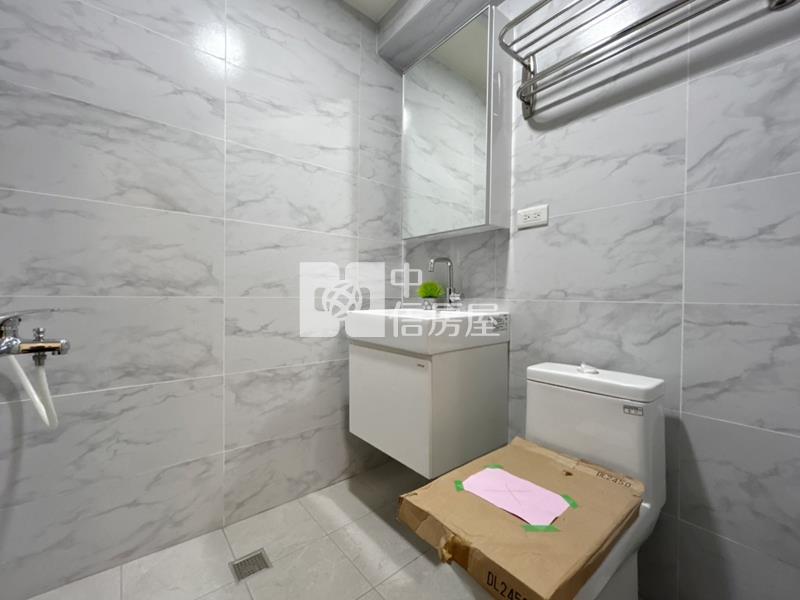 美美空三平車三房~全新屋況房屋室內格局與周邊環境