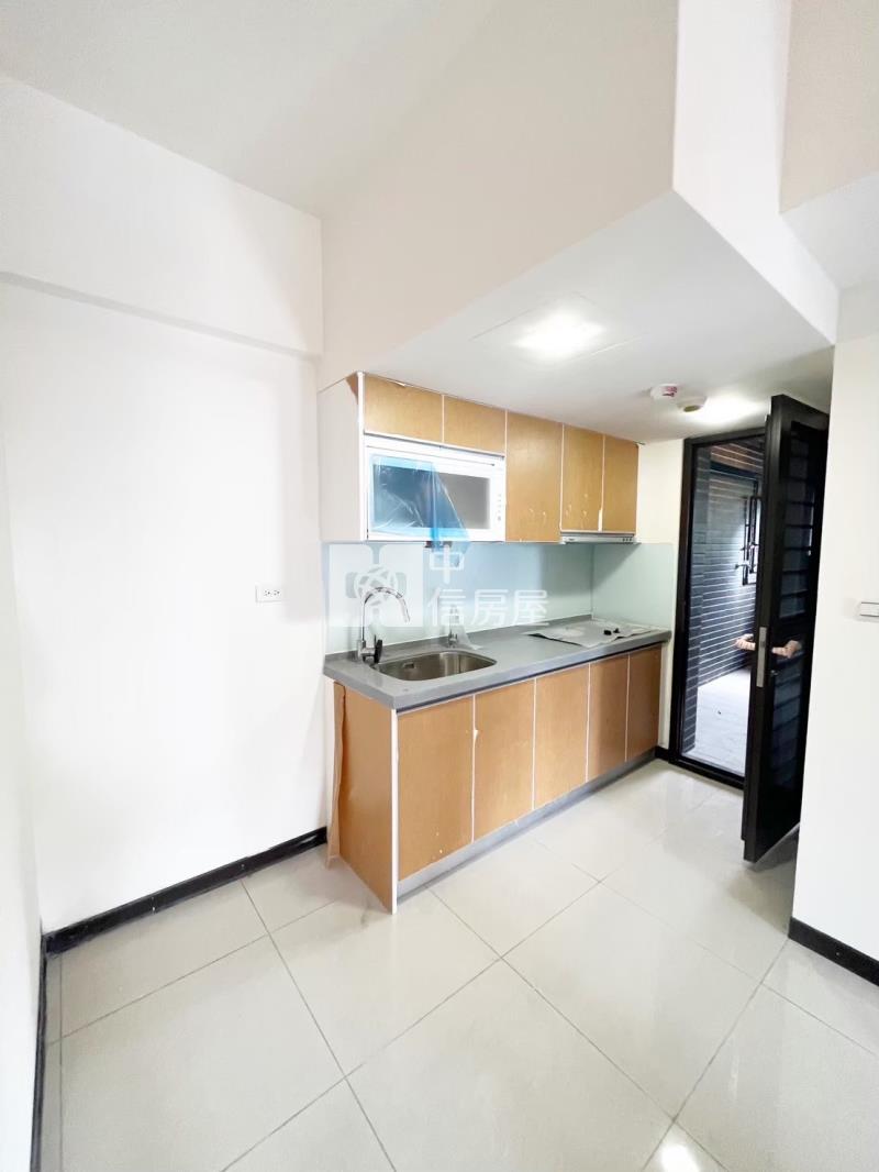 楊梅鴻灃越3房車房屋室內格局與周邊環境