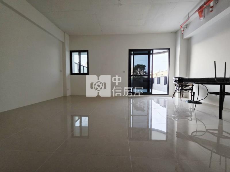 全新完工塗城商圈6米面寬5套雙車電梯別墅房屋室內格局與周邊環境