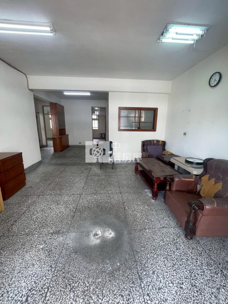 斗六官邸兒童館旁健身公寓房屋室內格局與周邊環境