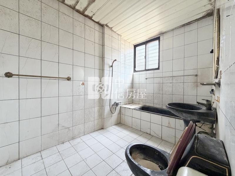 ㊣精誠熱鬧商圈賺錢金透店房屋室內格局與周邊環境