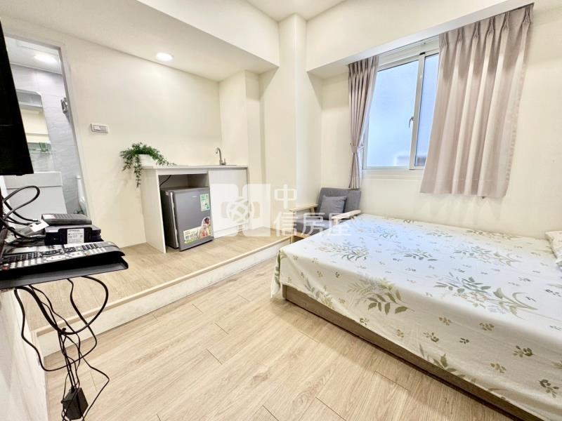 捷運藍線合法改套稀有釋出房屋室內格局與周邊環境