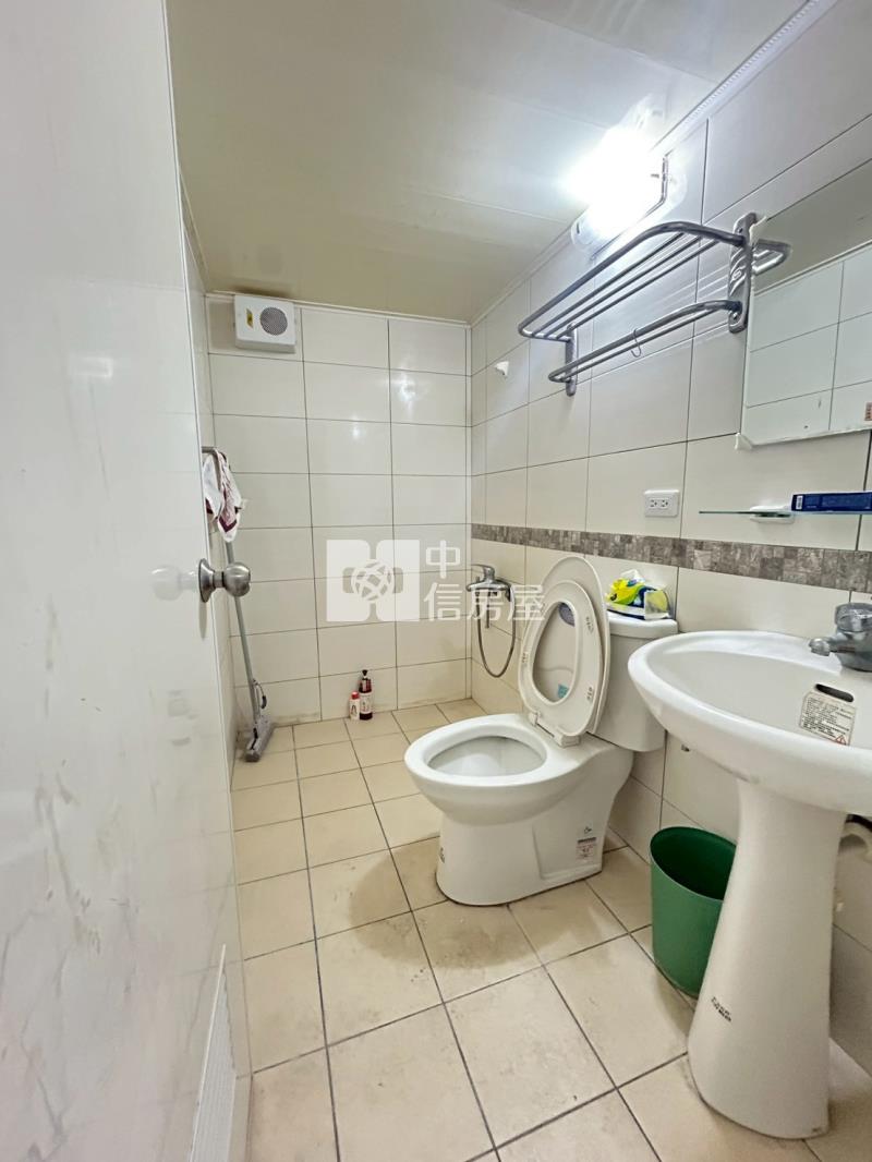 斗六榴邨18街美寓房屋室內格局與周邊環境