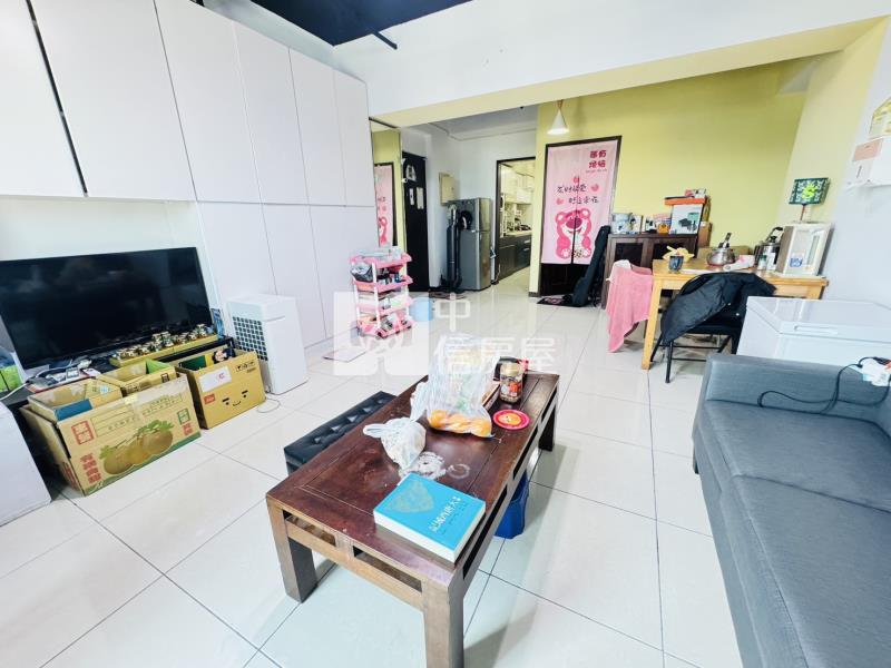 2K38美麗歐洲-大三房平面車位房屋室內格局與周邊環境