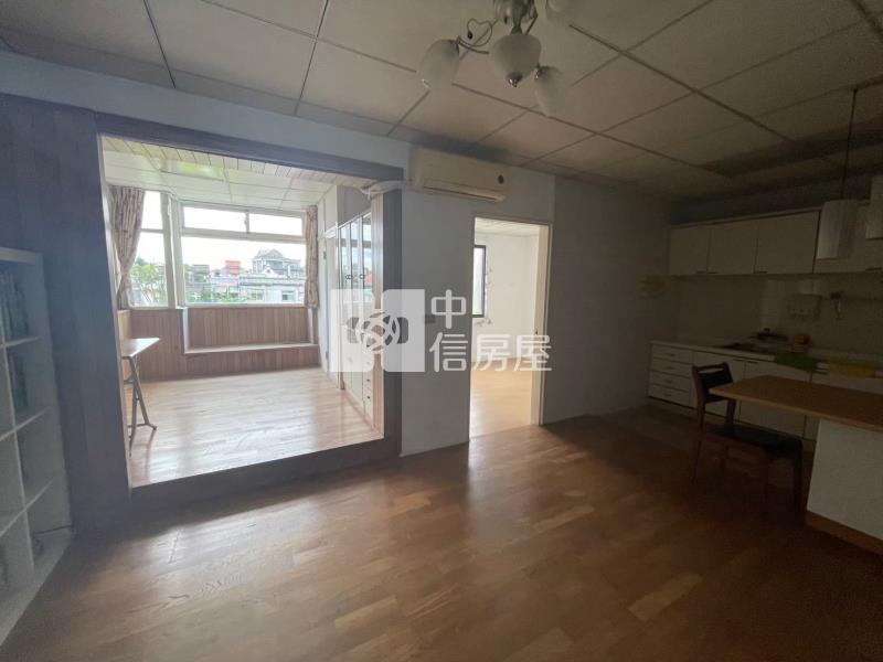 楊光山林歐式上疊別墅房屋室內格局與周邊環境