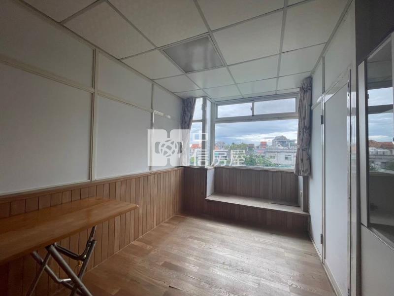 楊光山林歐式上疊別墅房屋室內格局與周邊環境