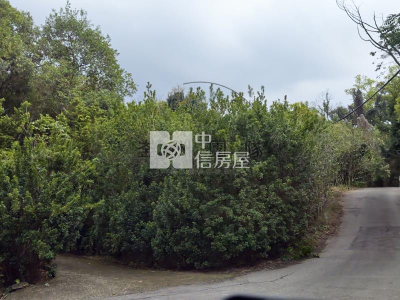 墨硯山南峰無限展望視野山坡地房屋室內格局與周邊環境