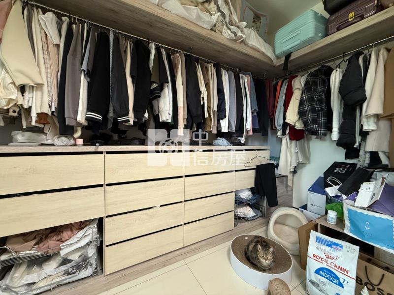 中壢鳴暘富海電梯別墅三車位房屋室內格局與周邊環境