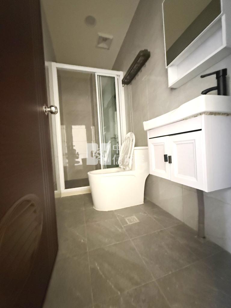 【新世紀】平鎮區平東路透天房屋室內格局與周邊環境