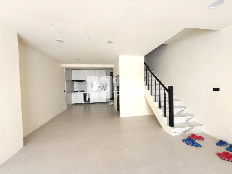 【新世紀】平鎮區平東路透天房屋室內格局與周邊環境