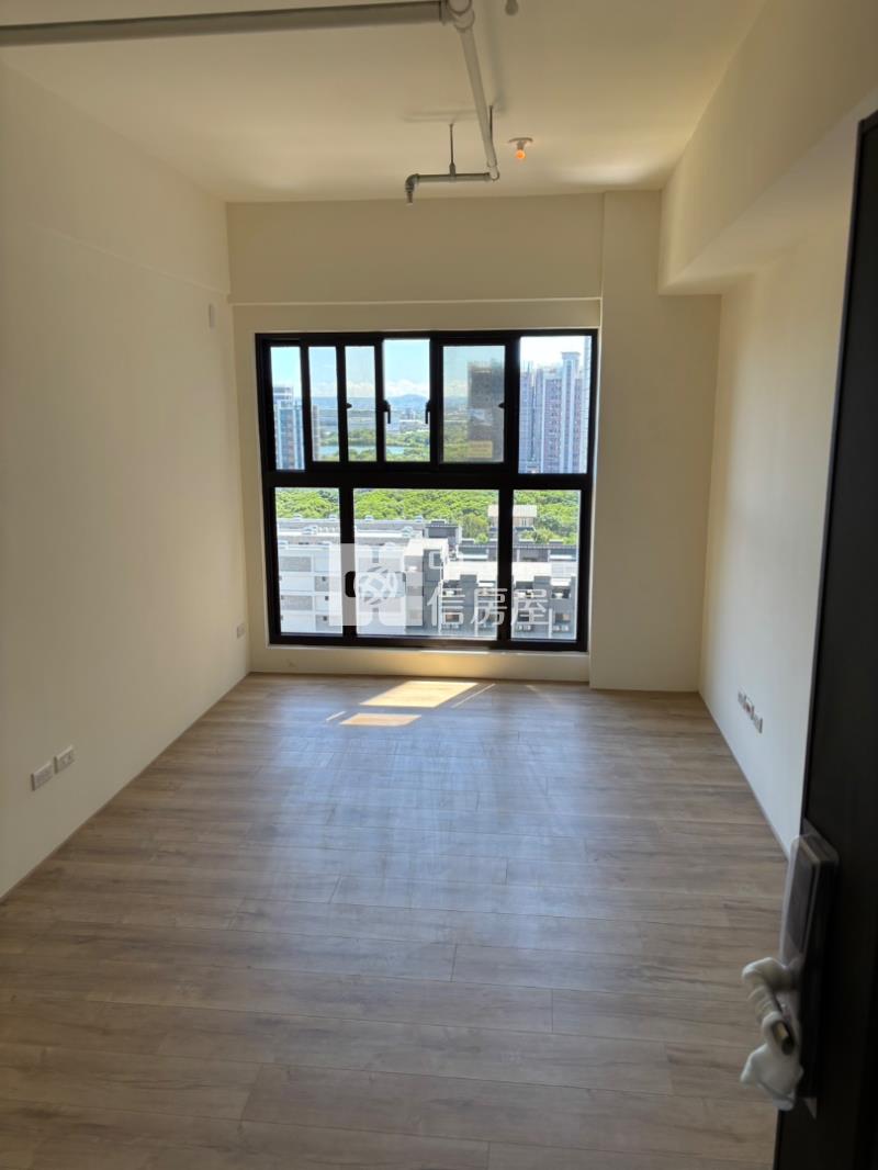 大園客運園區-耀承璽閱 景觀2房車房屋室內格局與周邊環境