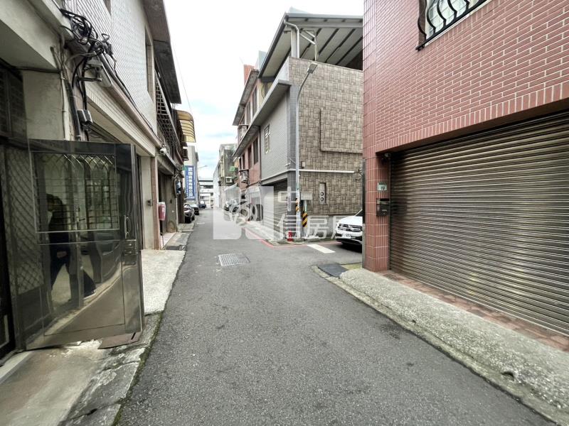 桃園中埔國小超大地坪透天房屋室內格局與周邊環境