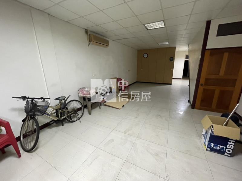 桃園中埔國小超大地坪透天房屋室內格局與周邊環境