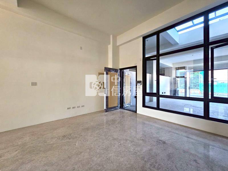 松強國小臨路雙車電梯別墅房屋室內格局與周邊環境