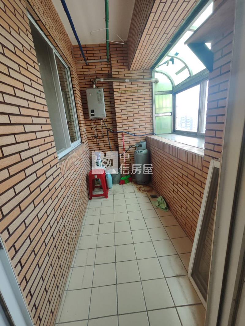 精品國宅三房車房屋室內格局與周邊環境