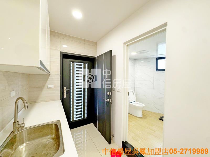 經國商圈漂亮採光美套房房屋室內格局與周邊環境