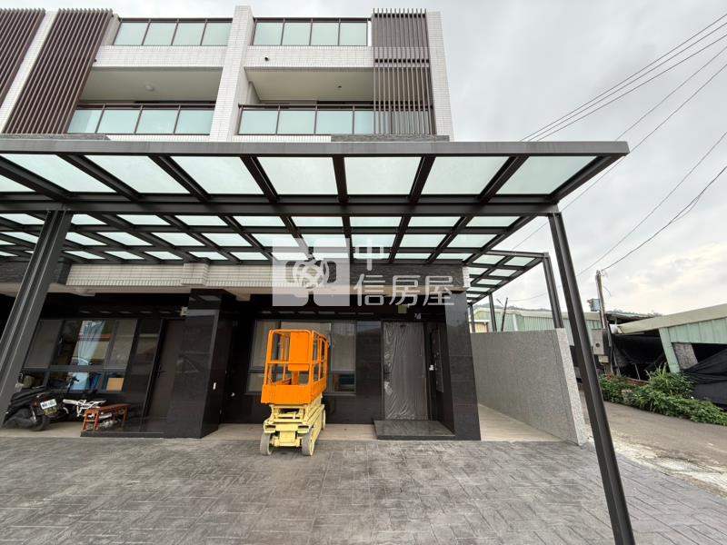 新社協成國小全新大地坪電墅房屋室內格局與周邊環境