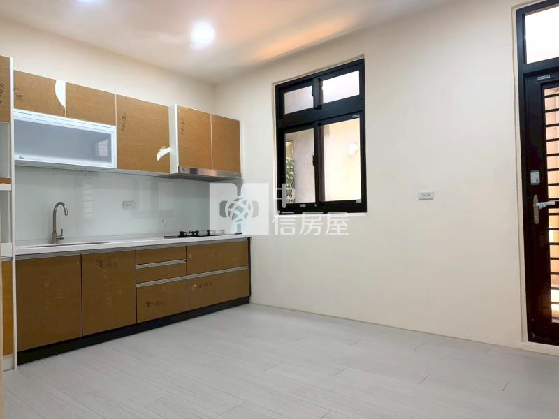 觀音濱海路整新透天房屋室內格局與周邊環境