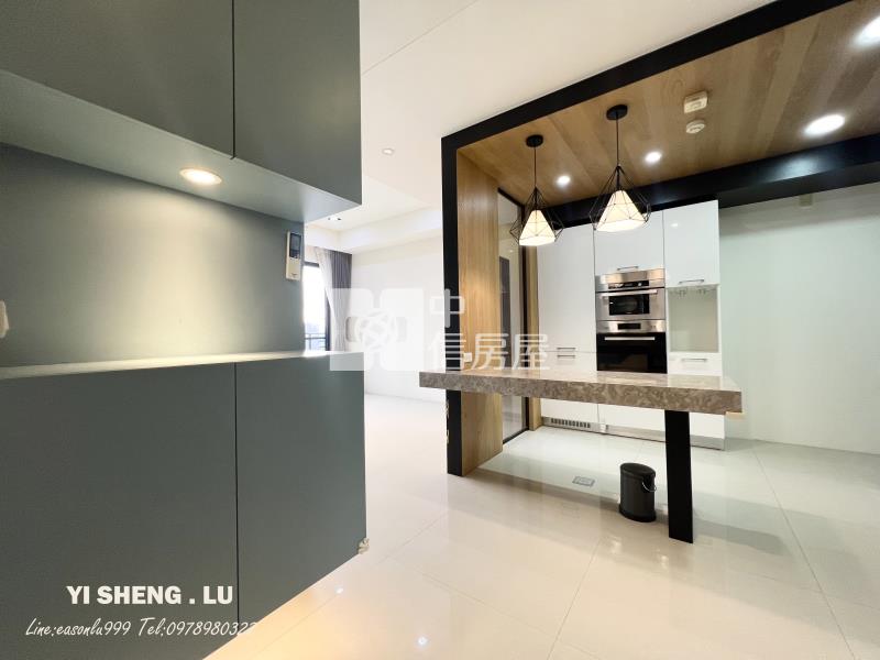 知己人家三房平車9E視野戶房屋室內格局與周邊環境