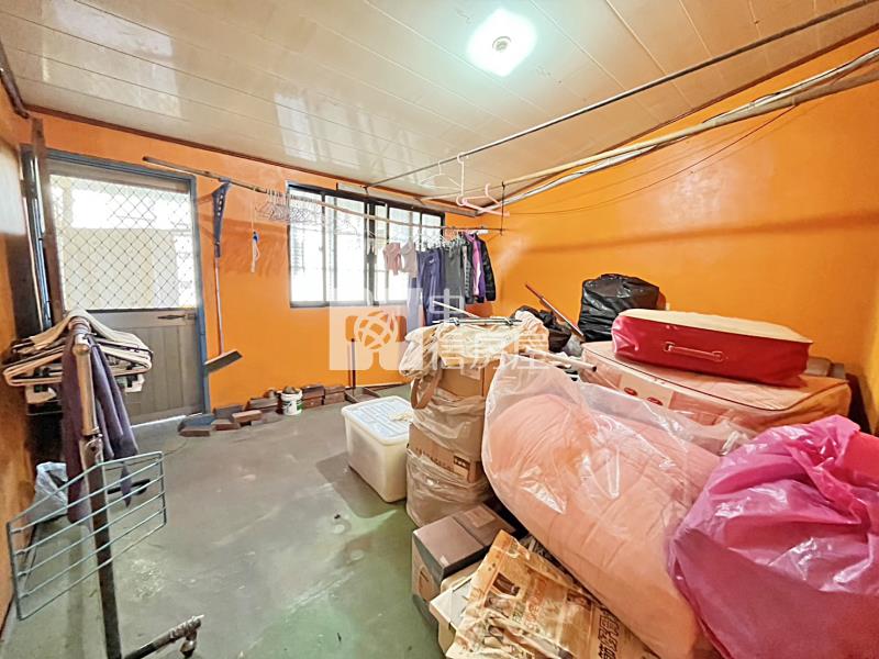 沙鹿家樂福10米路大地坪透天房屋室內格局與周邊環境