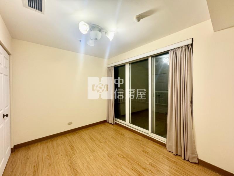 近龍安愛買商圈桃園居易大四房房屋室內格局與周邊環境