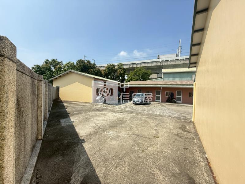 新市稀有鄰15米路大建地房屋室內格局與周邊環境