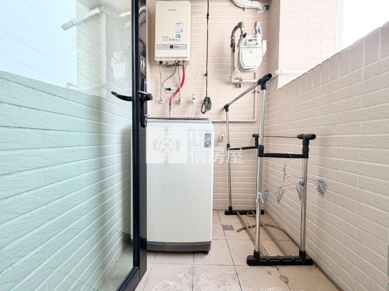 逢甲DUA輕屋齡2房車位房屋室內格局與周邊環境