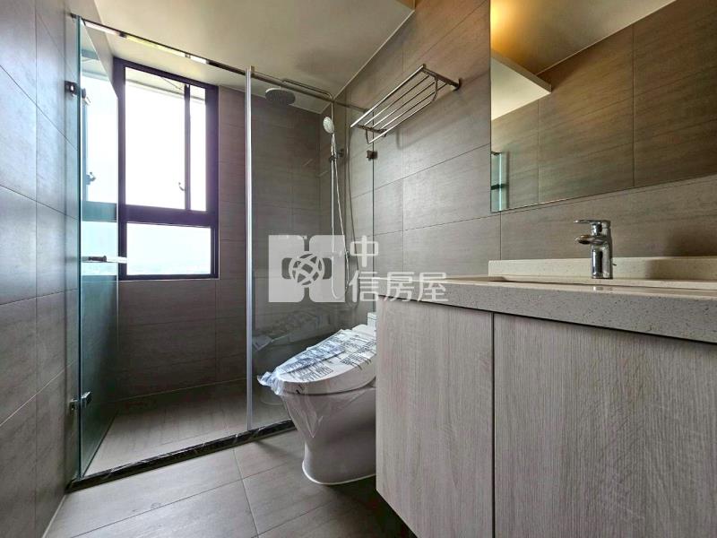 漢神百貨旁三房平車高樓視野戶房屋室內格局與周邊環境