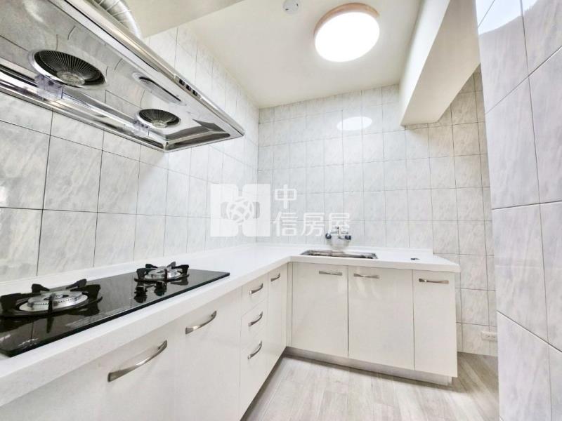 東區全新整理三房房屋室內格局與周邊環境