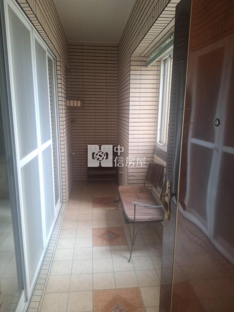 屏東市演藝智慧家平車美樓房屋室內格局與周邊環境