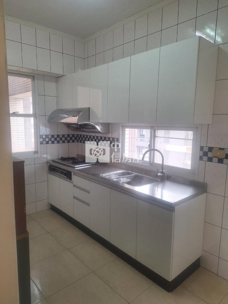 屏東市演藝智慧家平車美樓房屋室內格局與周邊環境