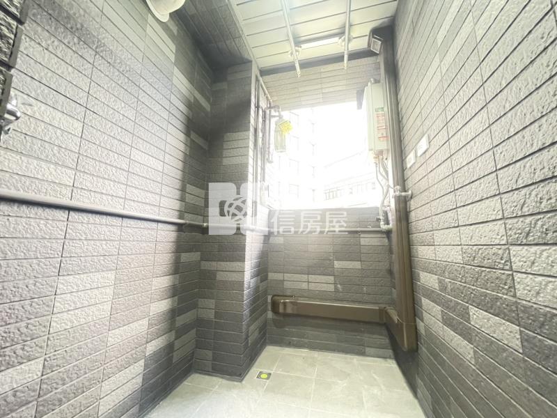 青埔國小旁2房2衛+車位房屋室內格局與周邊環境