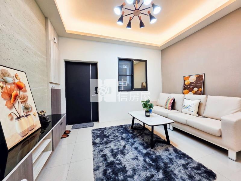 大寮低總價時尚車庫透天房屋室內格局與周邊環境