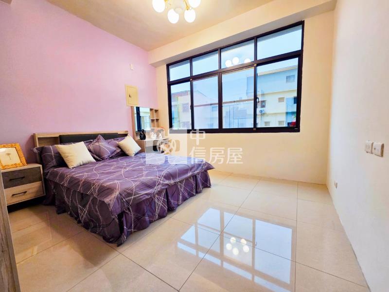 大寮低總價時尚車庫透天房屋室內格局與周邊環境