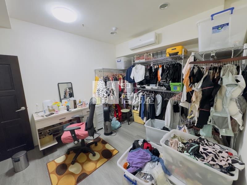 近中壢交流道、復旦國小民族極景三房車房屋室內格局與周邊環境