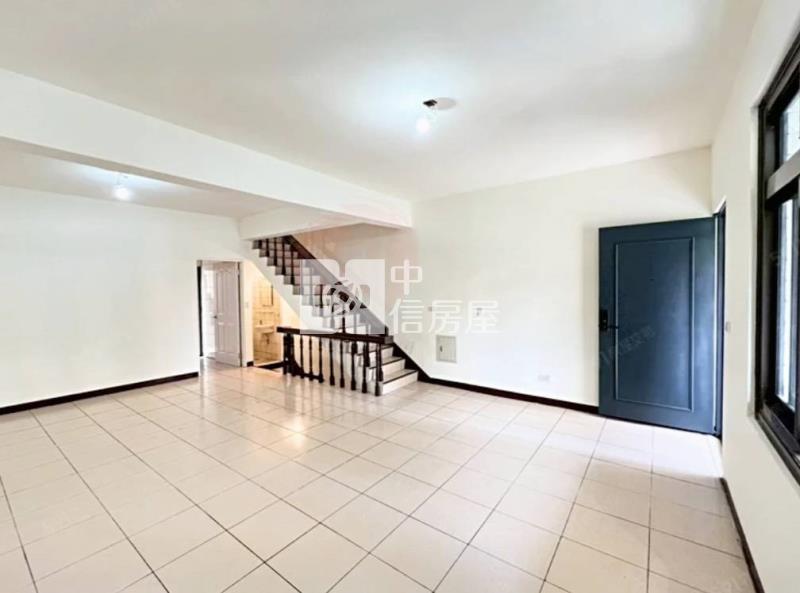 大溪員樹林低總價整新美別墅房屋室內格局與周邊環境