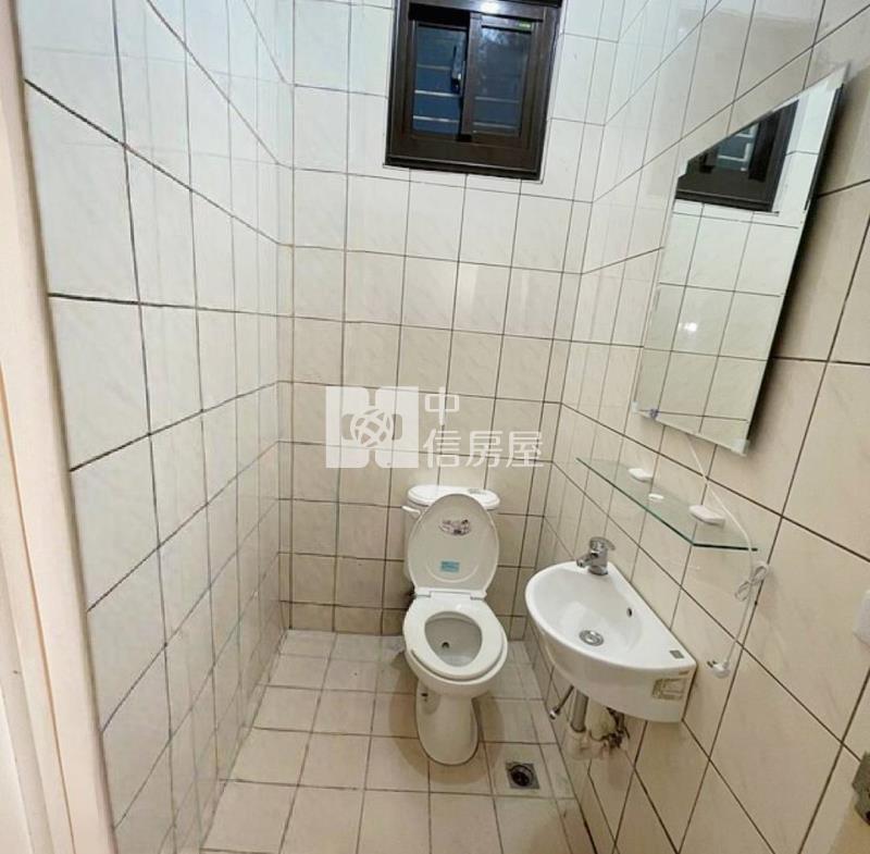 大溪員樹林低總價整新美別墅房屋室內格局與周邊環境