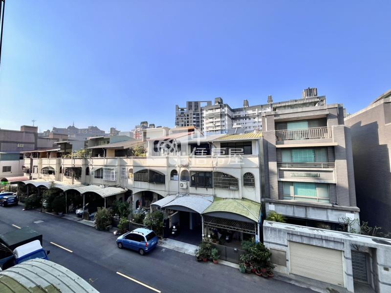 松竹國小前院透天房屋室內格局與周邊環境